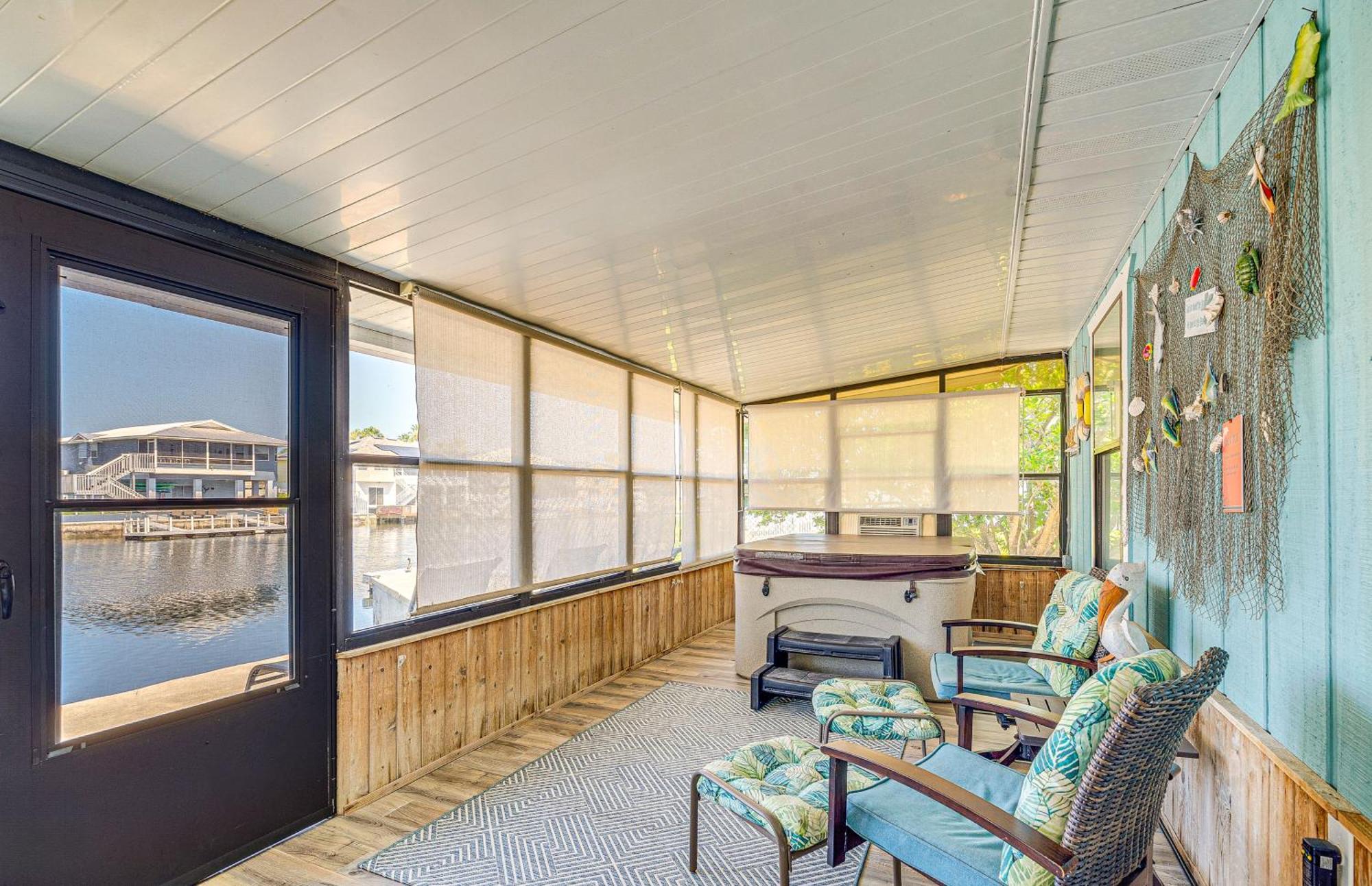 Waterfront Hernando Beach Home With Dock And Hot Tub! מראה חיצוני תמונה